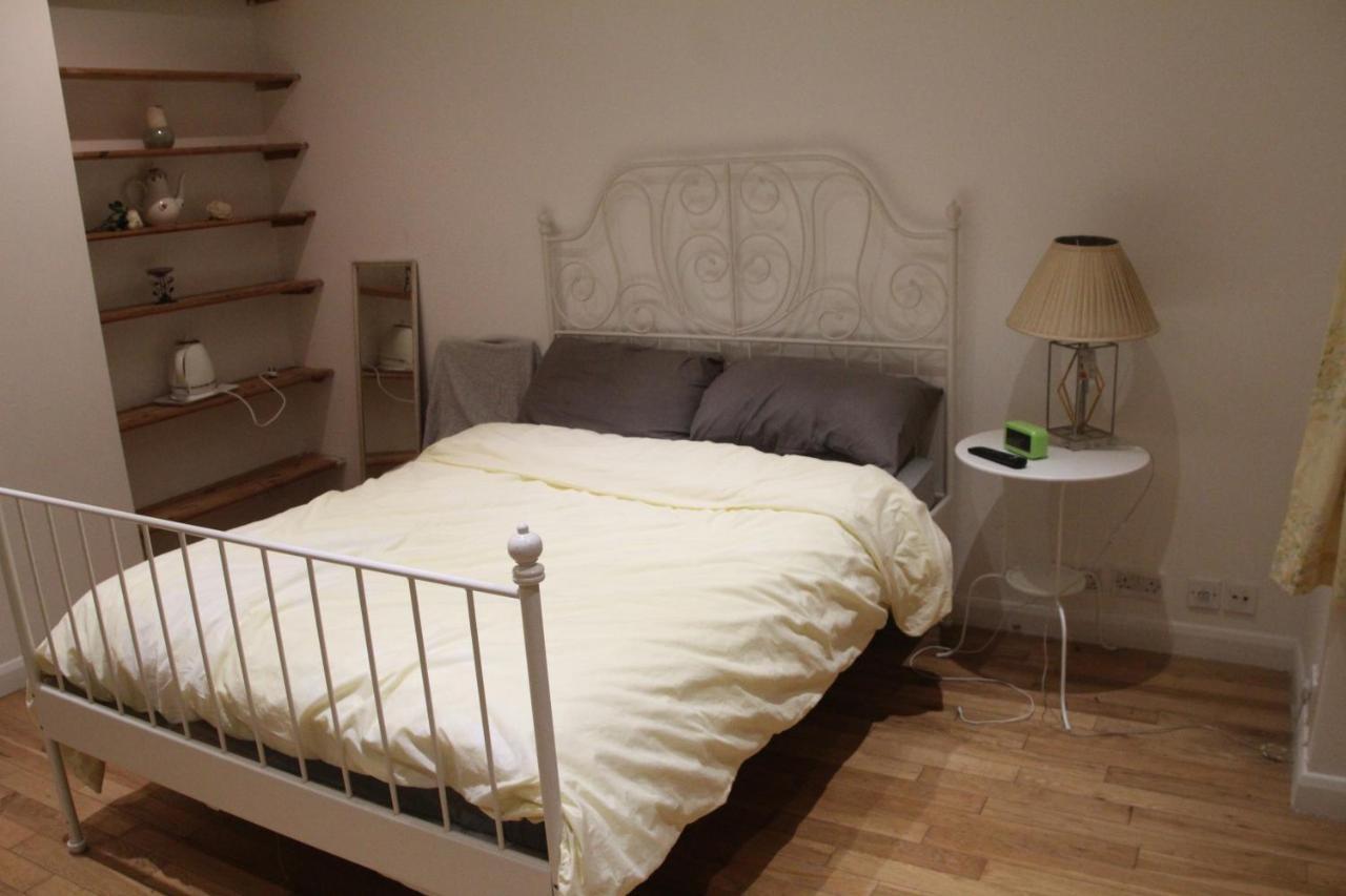 Beautiful Double Bedroom Edgware Dış mekan fotoğraf