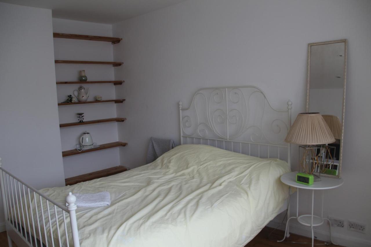Beautiful Double Bedroom Edgware Dış mekan fotoğraf